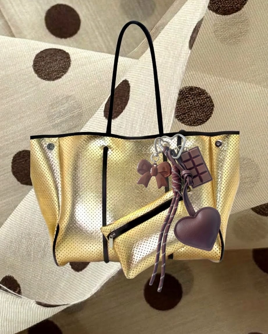Choco Hug Charm Bag