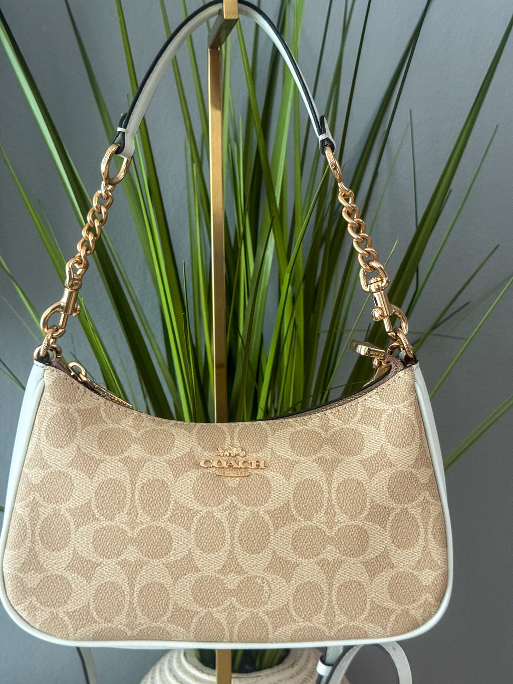 Coach Teri Shoulder Bag